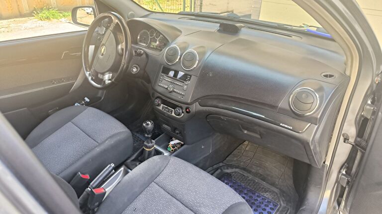 CHEVROLET AVEO