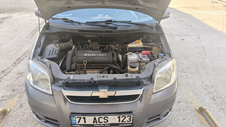 CHEVROLET AVEO