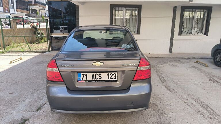 CHEVROLET AVEO