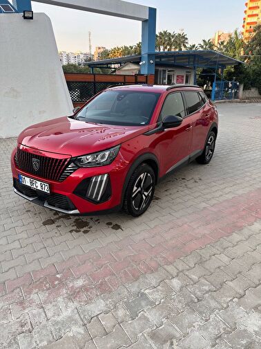 PEUGEOT 2008