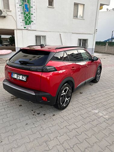 PEUGEOT 2008