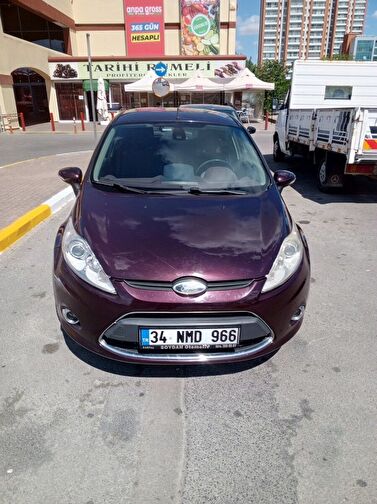 FORD FIESTA