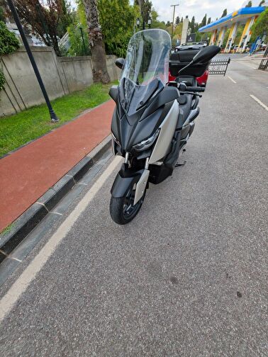 Yamaha X-Max 250 ABS