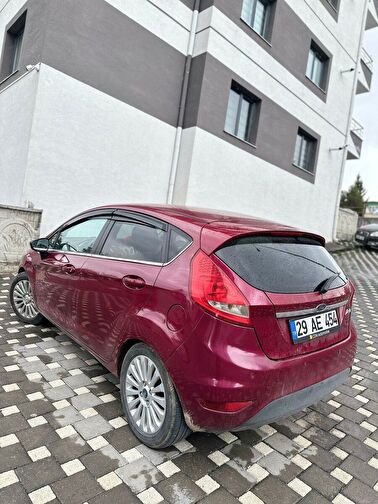 FORD FIESTA