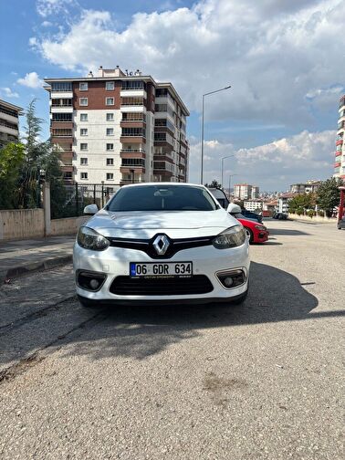 RENAULT FLUENCE