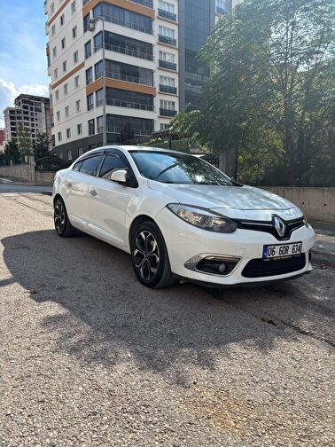 RENAULT FLUENCE