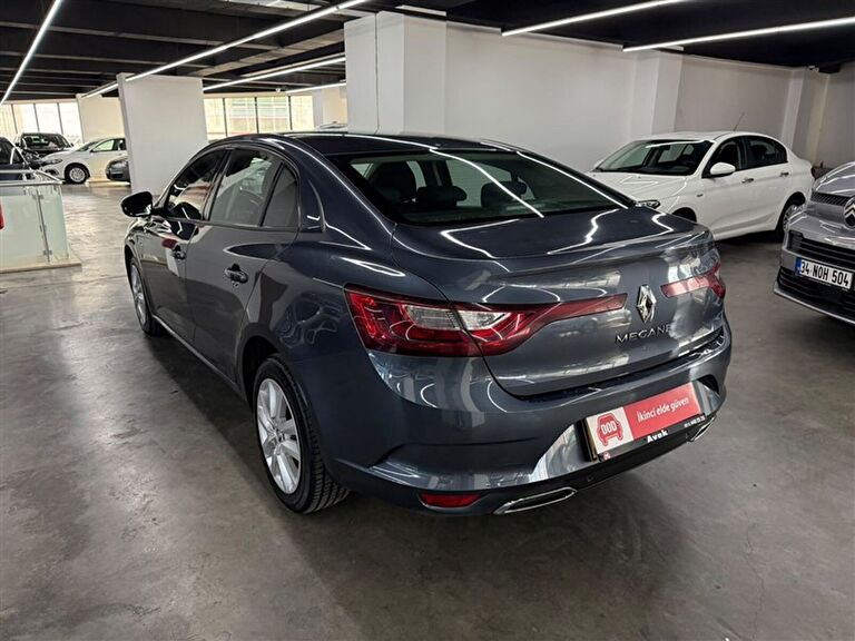 RENAULT MEGANE