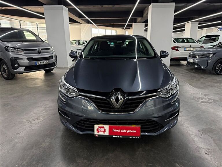 RENAULT MEGANE
