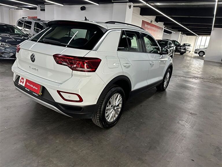 VOLKSWAGEN T-ROC