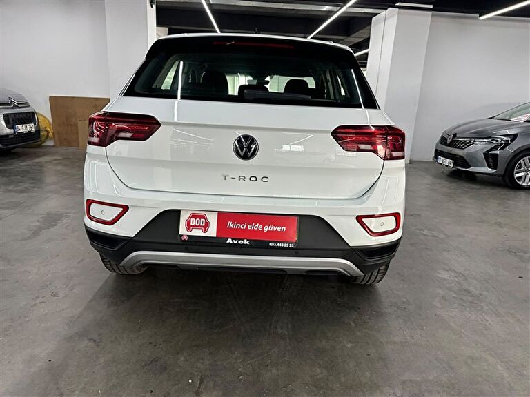 VOLKSWAGEN T-ROC
