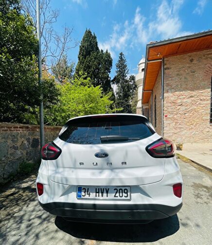 FORD PUMA