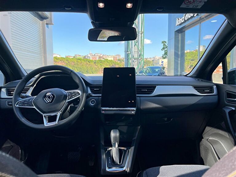 RENAULT CAPTUR