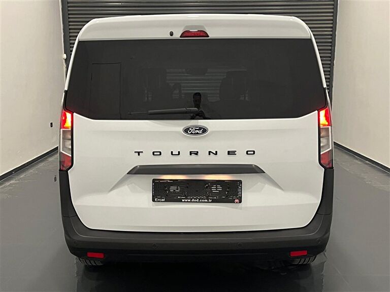 FORD TOURNEO COURIER