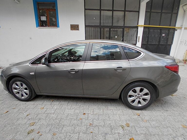 OPEL ASTRA