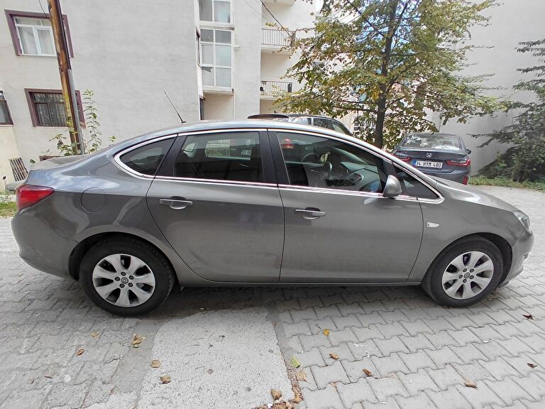 OPEL ASTRA