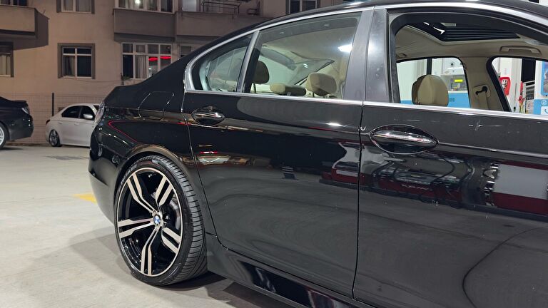 BMW 5 SERISI