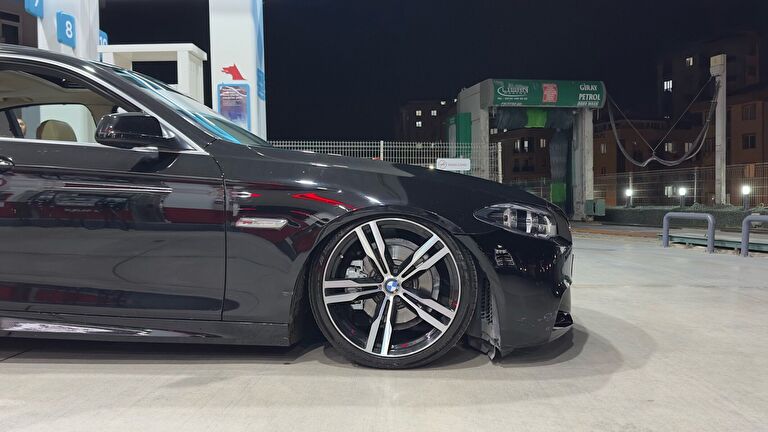 BMW 5 SERISI