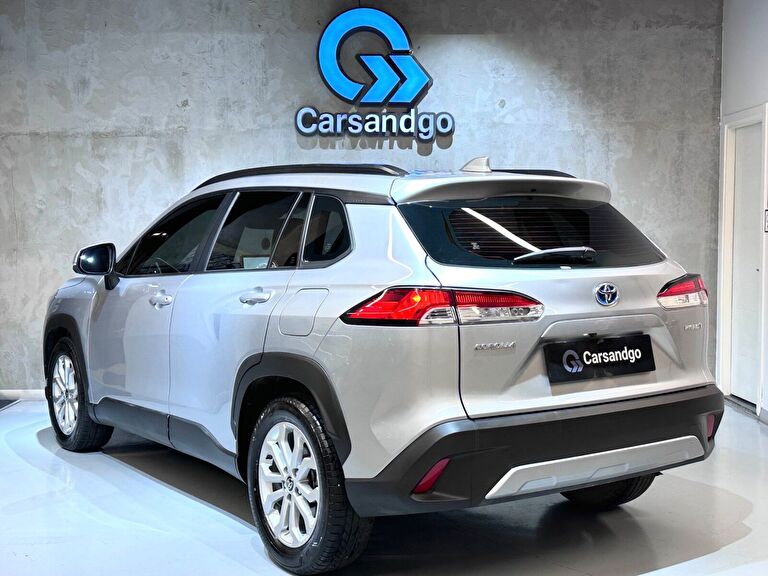 TOYOTA COROLLA CROSS