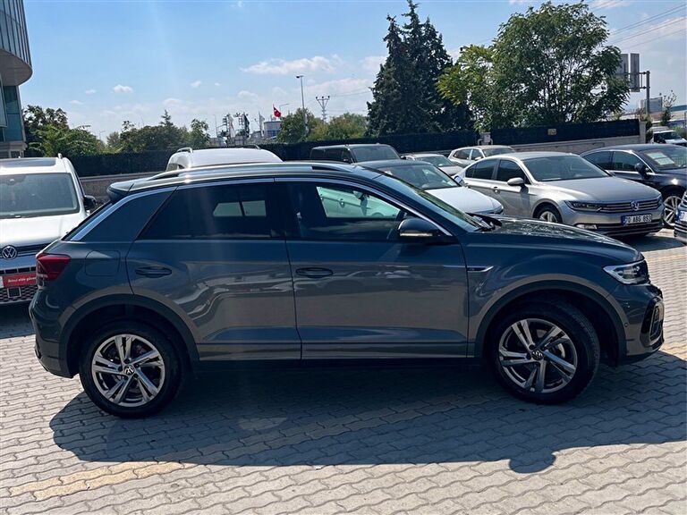 VOLKSWAGEN T-ROC