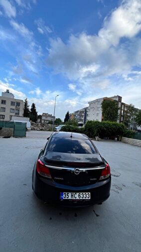OPEL INSIGNIA