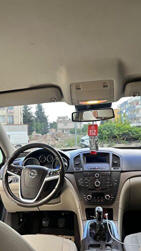 OPEL INSIGNIA