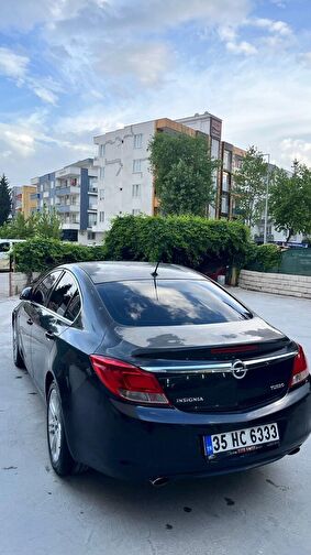 OPEL INSIGNIA