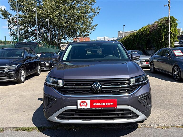 VOLKSWAGEN T-CROSS