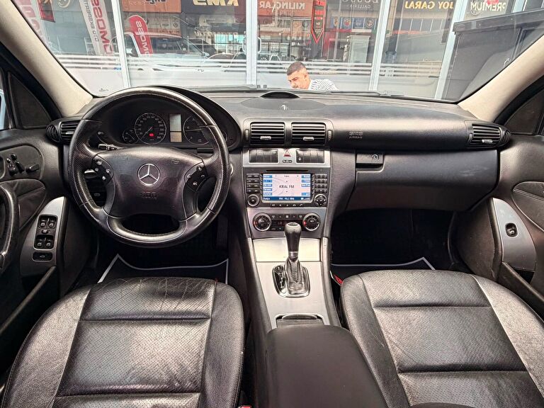 MERCEDES-BENZ C-SERISI