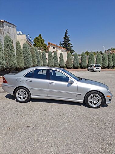 MERCEDES-BENZ C-SERISI