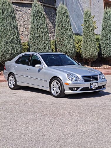 MERCEDES-BENZ C-SERISI