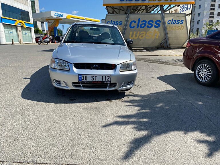 HYUNDAI ACCENT
