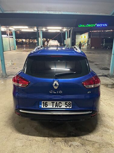 RENAULT CLIO SPORT TOURER