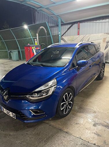 RENAULT CLIO SPORT TOURER