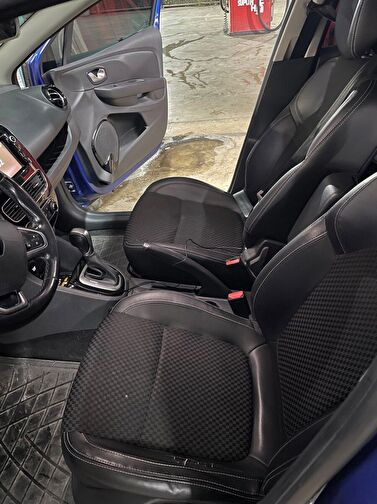 RENAULT CLIO SPORT TOURER