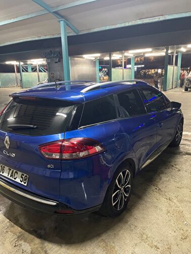 RENAULT CLIO SPORT TOURER