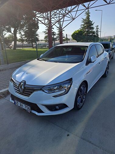 RENAULT MEGANE