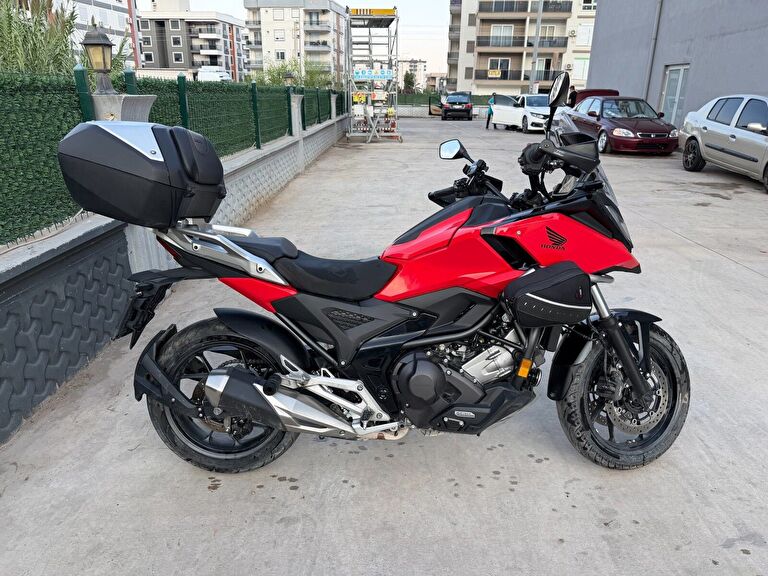 Honda NC 750 X DCT