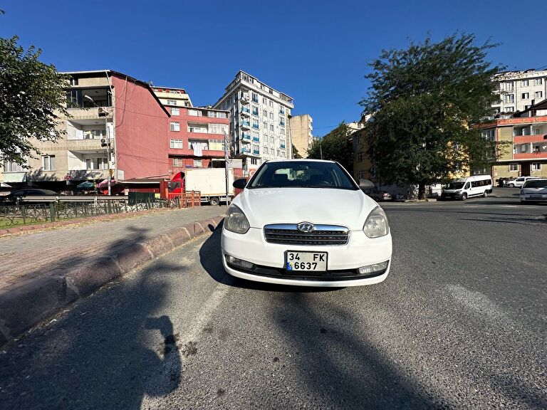 HYUNDAI ACCENT