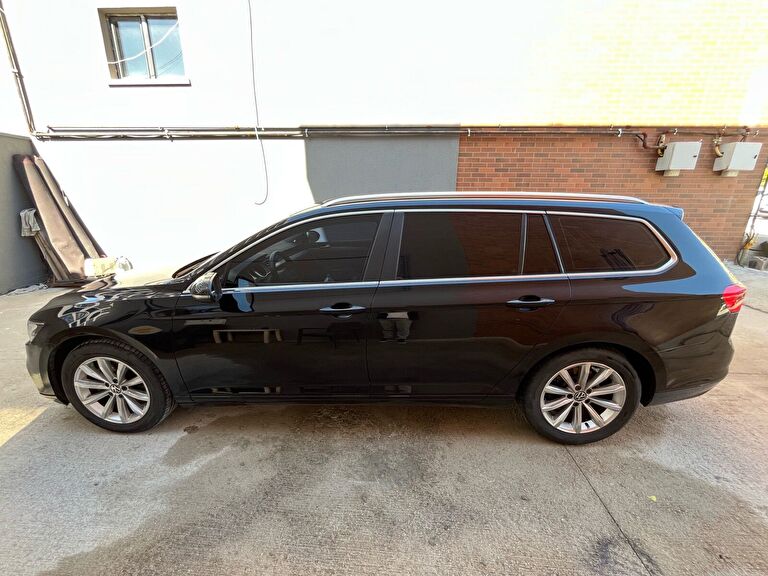 VOLKSWAGEN PASSAT VARIANT