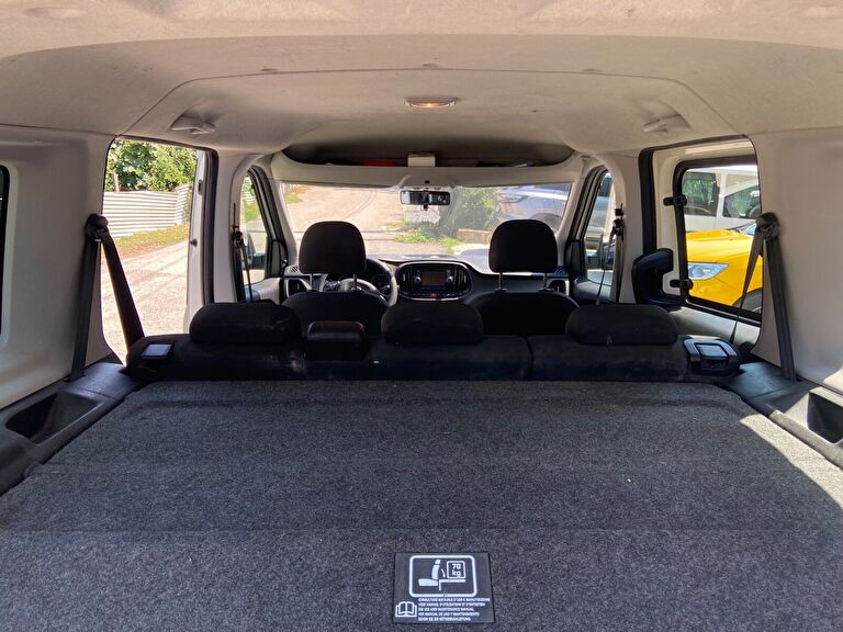 FIAT DOBLO COMBI