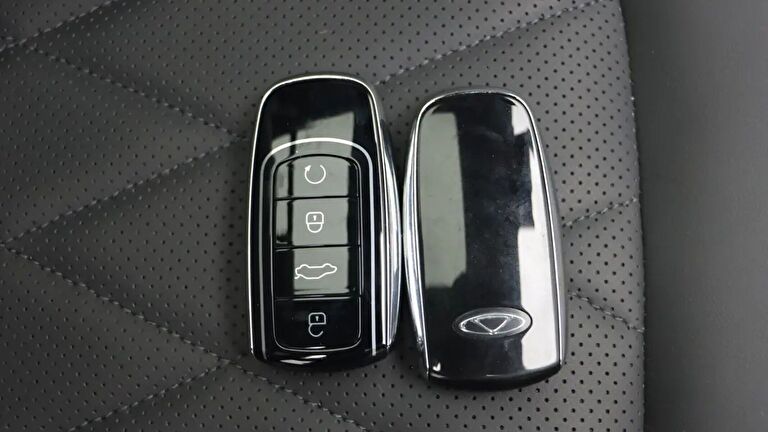 CHERY TIGGO8 PRO