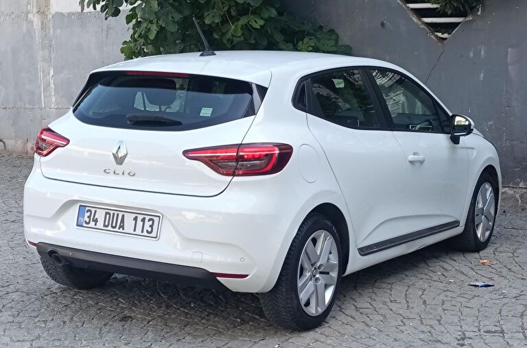 RENAULT CLIO