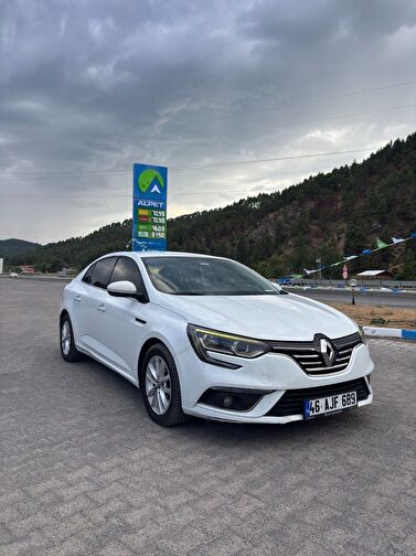 RENAULT MEGANE