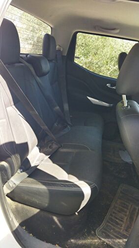 NISSAN NAVARA