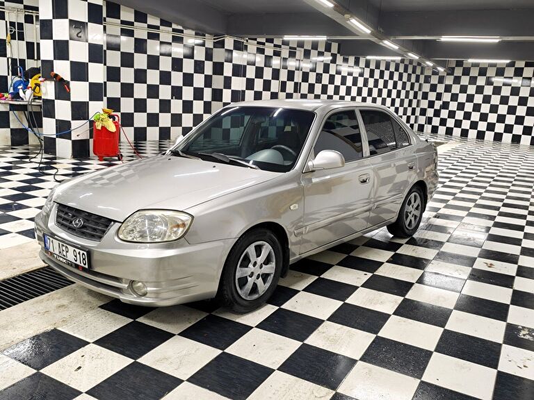 HYUNDAI ACCENT