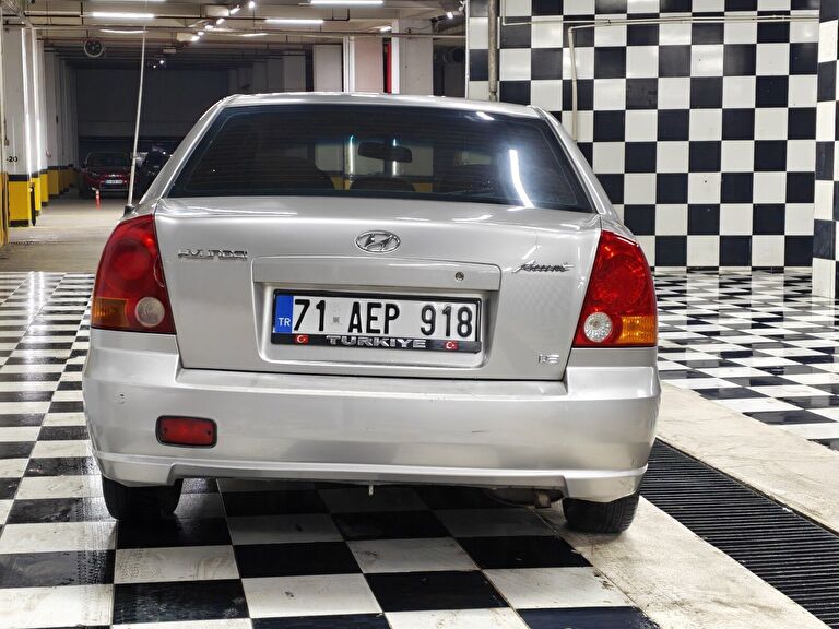 HYUNDAI ACCENT