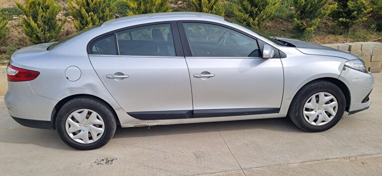 RENAULT FLUENCE