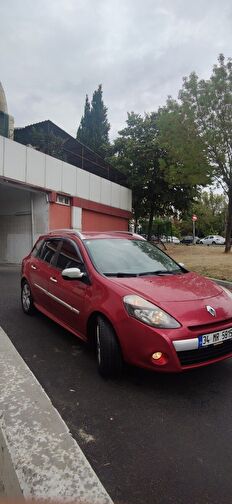 RENAULT CLIO GRAND TOUR