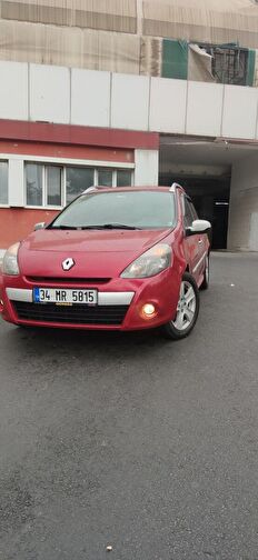 RENAULT CLIO GRAND TOUR