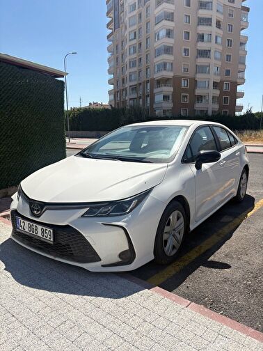 TOYOTA COROLLA